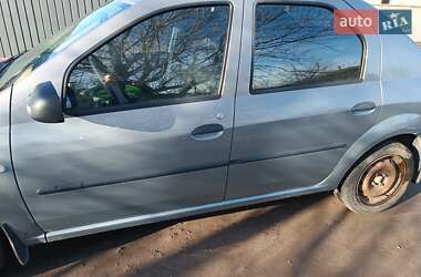 Седан Renault Logan 2010 в Конотопе