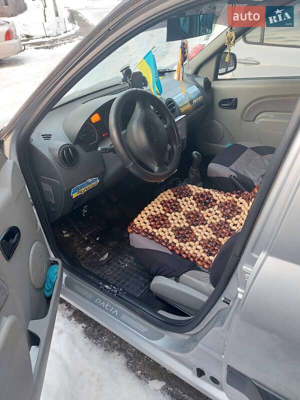 Седан Renault Logan 2008 в Києві