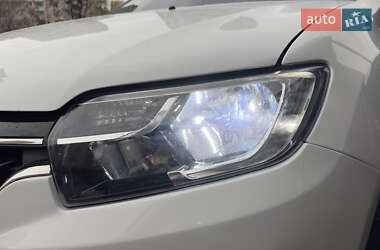 Седан Renault Logan 2019 в 