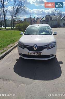 Седан Renault Logan 2015 в 