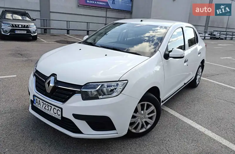 Седан Renault Logan 2019 в 