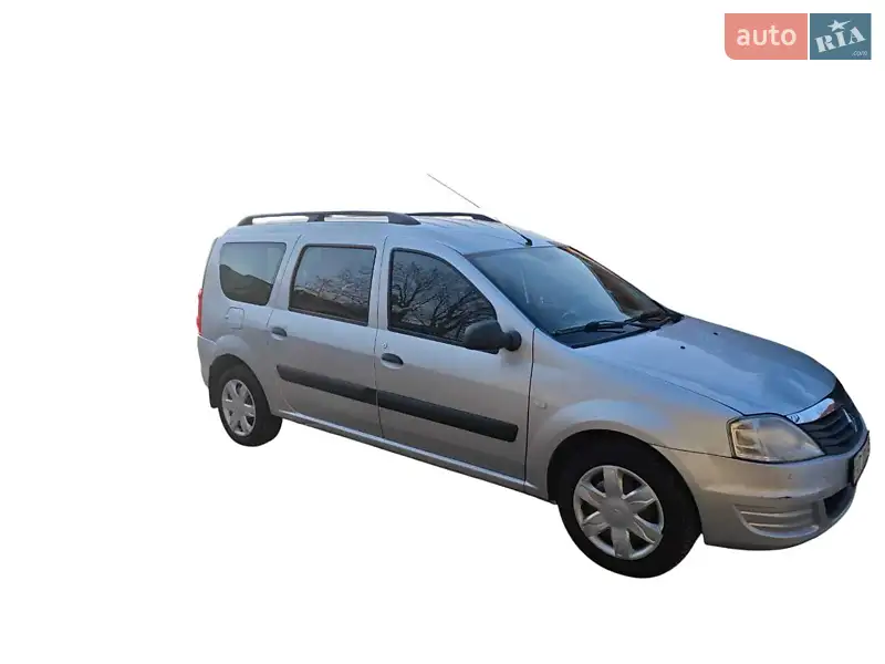 Renault Logan 2010