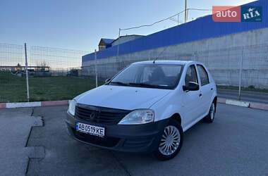 Седан Renault Logan 2011 в Виннице