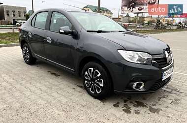 Седан Renault Logan 2017 в 