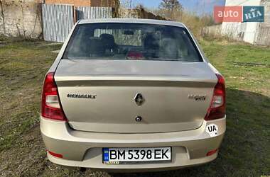 Седан Renault Logan 2012 в 