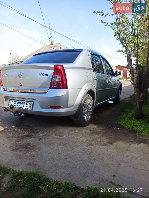 Седан Renault Logan 2012 в Дніпрі фото 2 Седан Renault Logan 2012 в Дніпрі