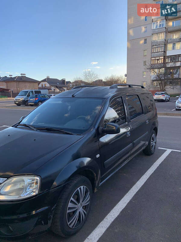 Универсал Renault Logan 2011 в Сарнах