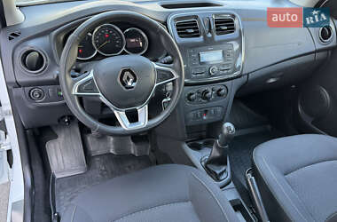 Седан Renault Logan 2019 в 