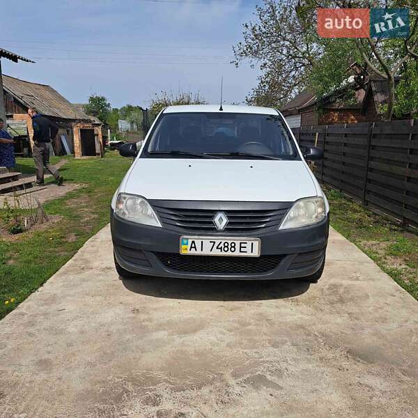 Седан Renault Logan 2011 в Переяславі