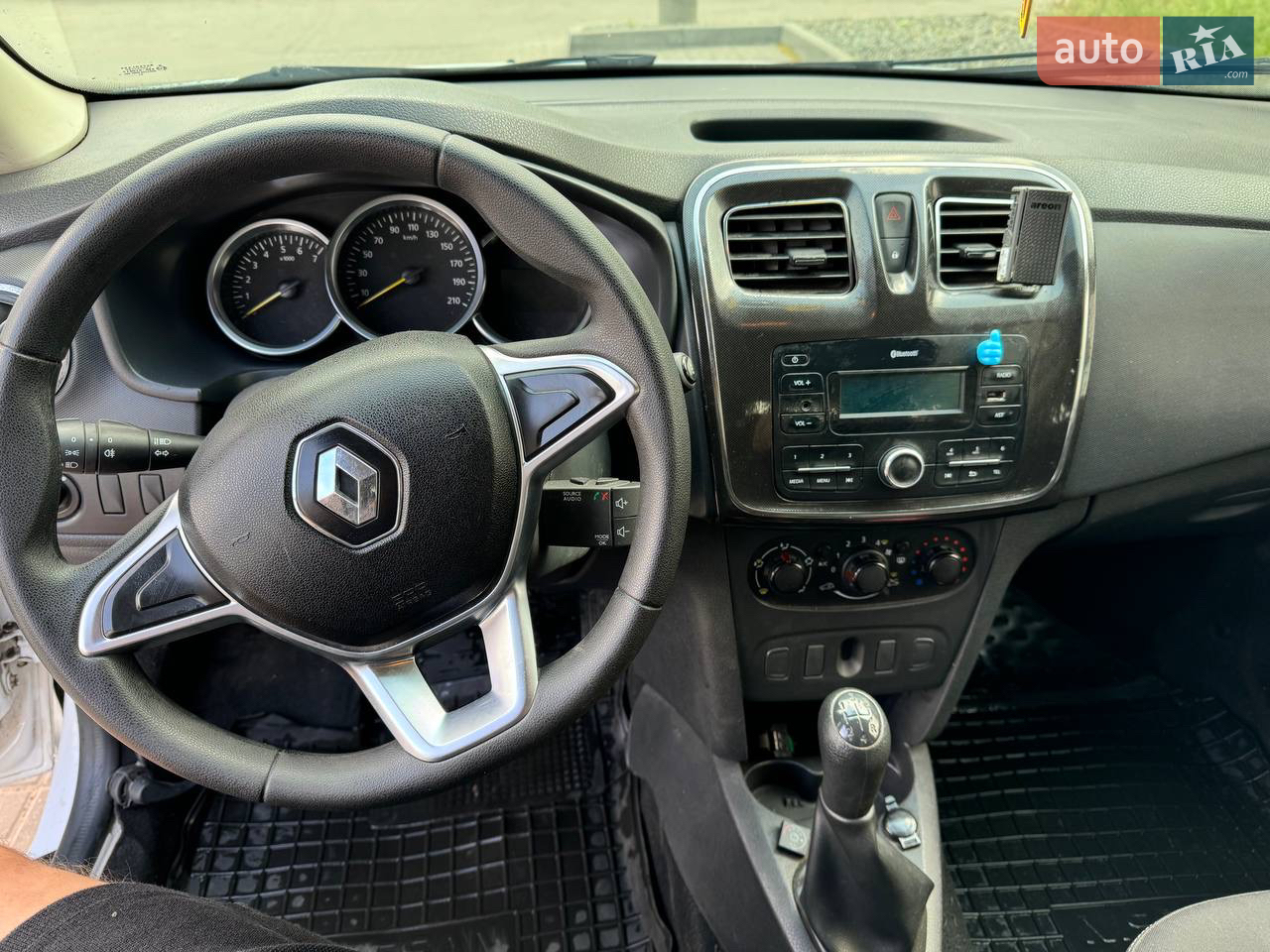 2020 Renault Logan - мініатюра 7