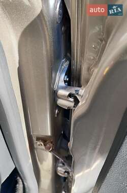 Седан Renault Logan 2013 в Львове