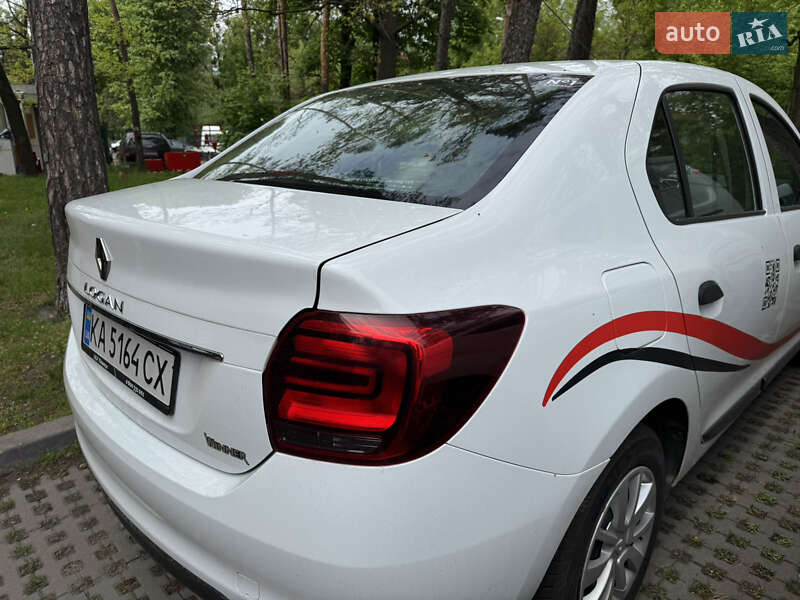 Седан Renault Logan 2021 в Киеве