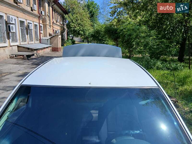 Седан Renault Logan 2011 в Днепре