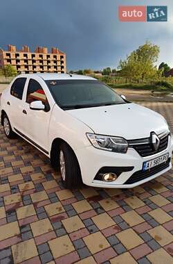 Седан Renault Logan 2017 в 