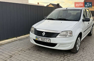 Седан Renault Logan 2010 в Луцке