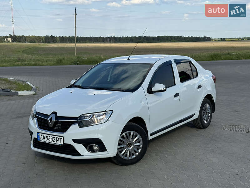 Renault Logan 2017