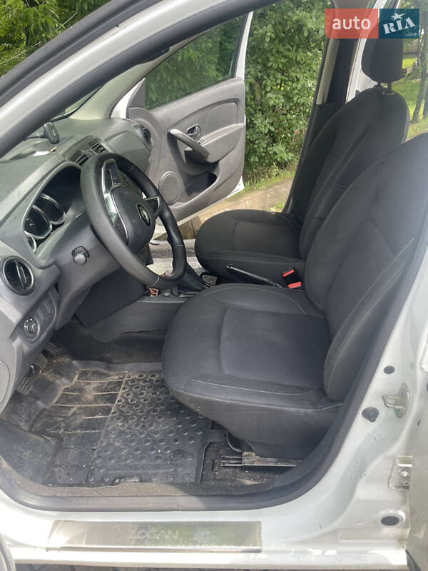 Седан Renault Logan 2019 в Києві