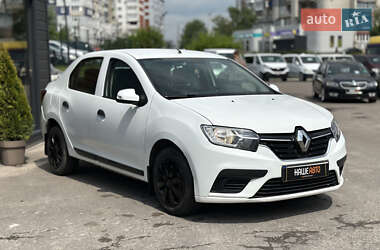 Седан Renault Logan 2017 в 