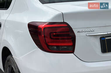 Седан Renault Logan 2017 в 