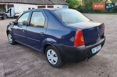 Седан Renault Logan 2010 в 