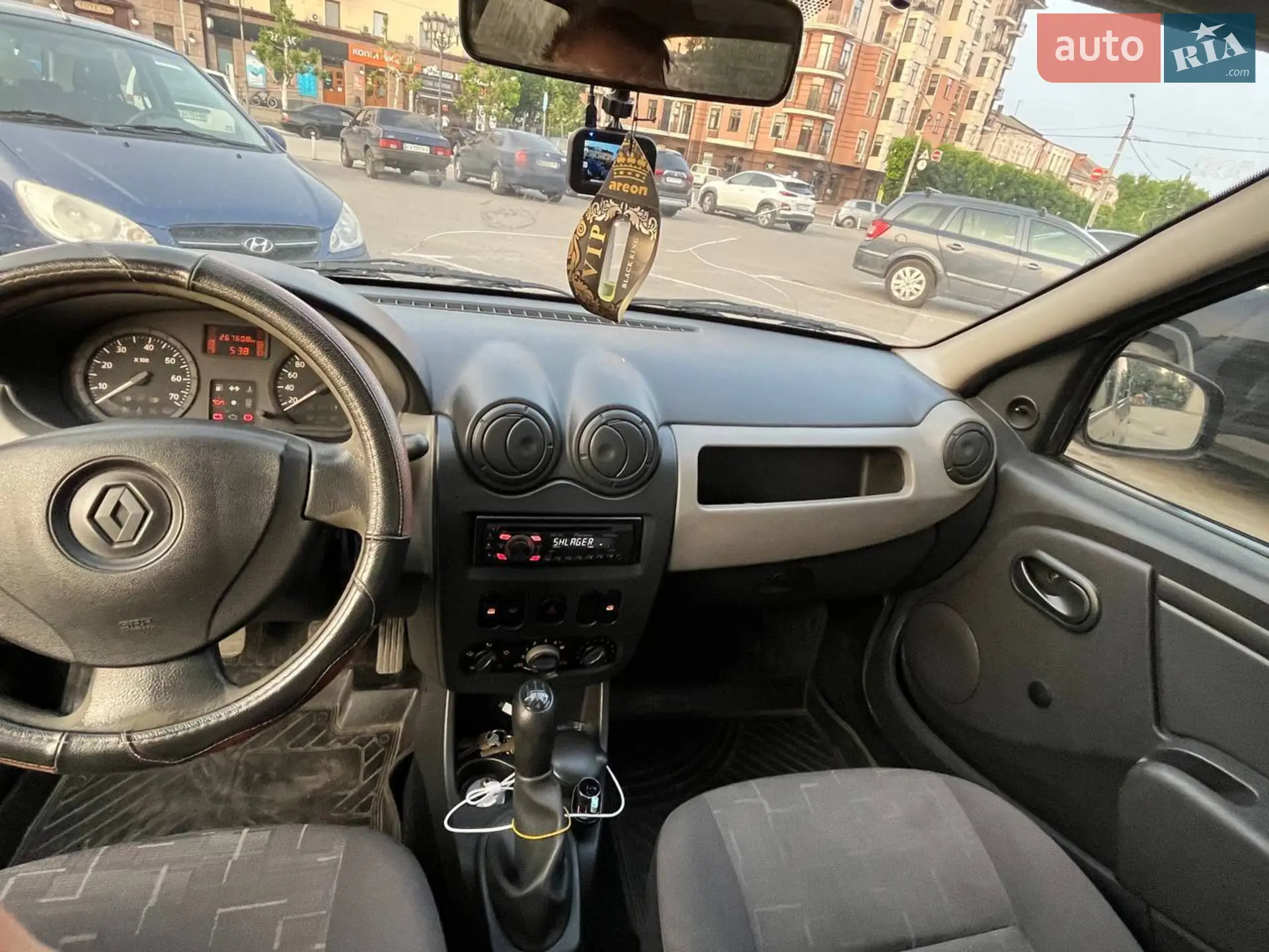 2011 Renault Logan - мініатюра 17