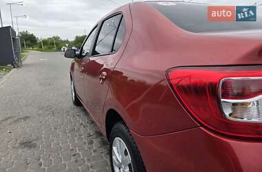 Седан Renault Logan 2016 в 