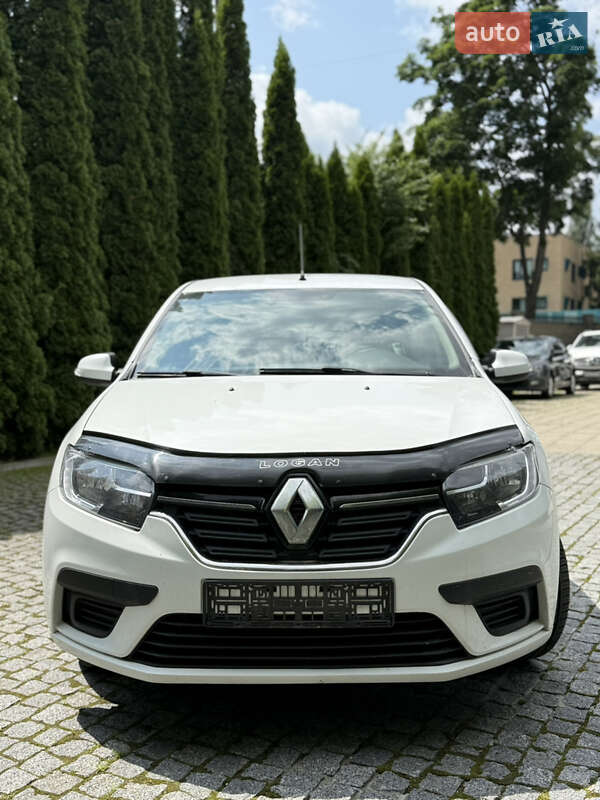 Седан Renault Logan 2020 в 