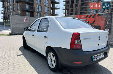Седан Renault Logan 2011 в 