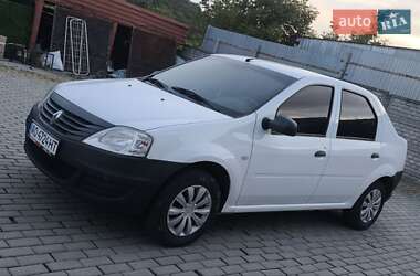 Седан Renault Logan 2010 в Мукачево