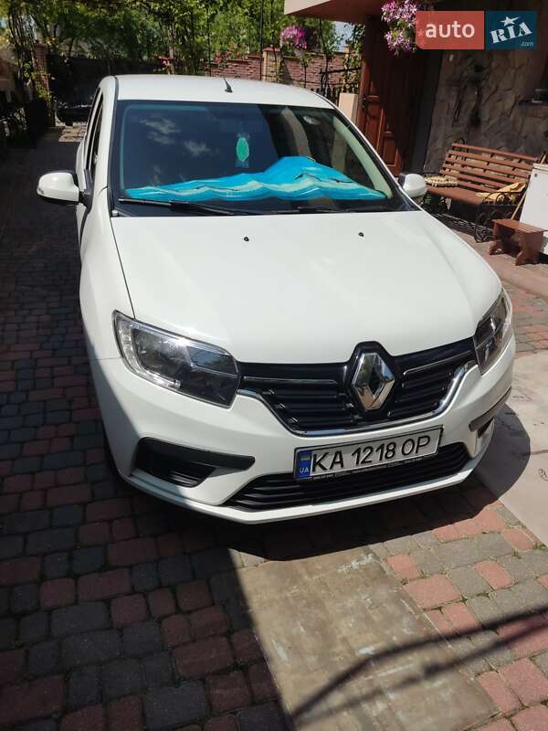 Renault Logan 2018