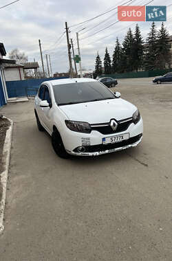 Седан Renault Logan 2014 в 