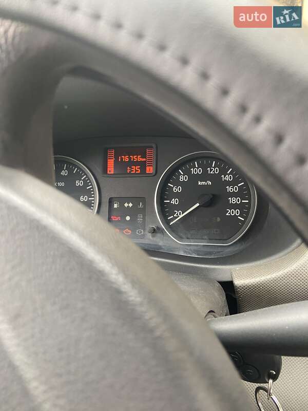 Седан Renault Logan 2011 в Вовковинці фото 9 Седан Renault Logan 2011 в Вовковинці