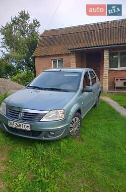 Седан Renault Logan 2011 в Бородянке