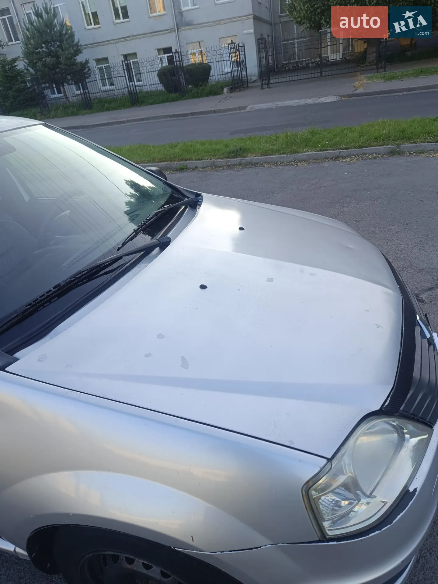 2010 Renault Logan - мініатюра 19