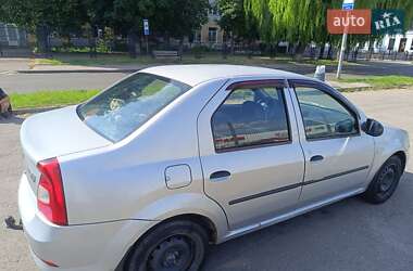 Седан Renault Logan 2010 в Луцьку