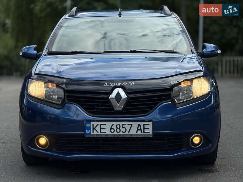 Універсал Renault Logan 2013 в Дніпрі