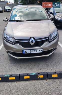 Седан Renault Logan 2013 в Синельниково