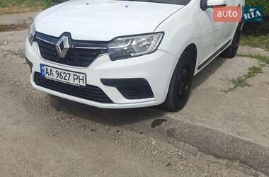 Седан Renault Logan 2017 в 