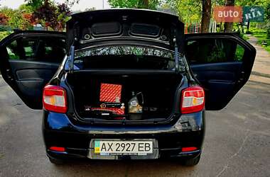 Седан Renault Logan 2013 в Песочине