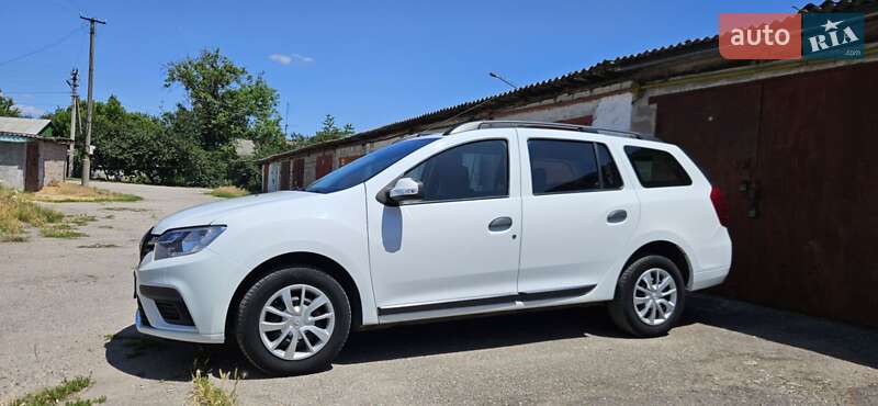 Renault Logan 2017