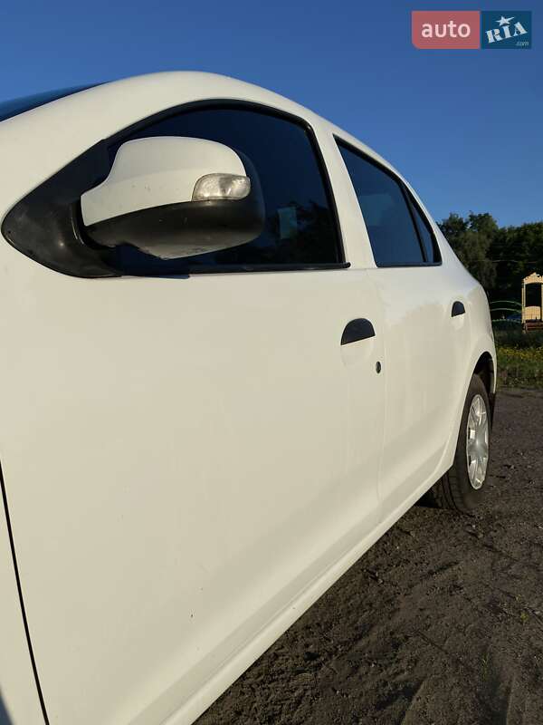 Седан Renault Logan 2015 в Конотопе