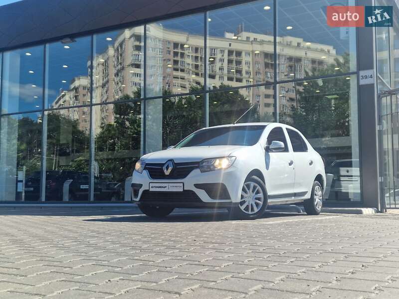 Renault Logan 2017
