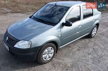Седан Renault Logan 2009 в Тростянце