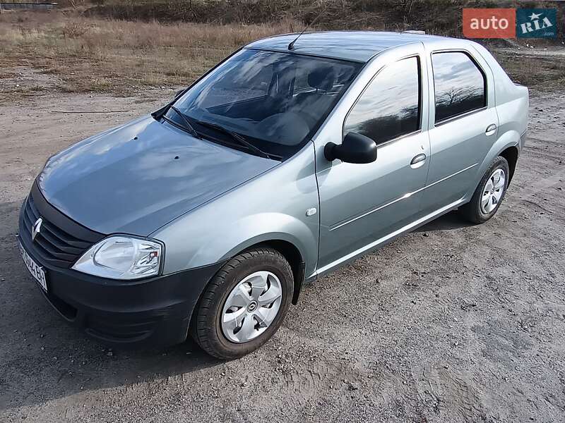 Renault Logan 2009
