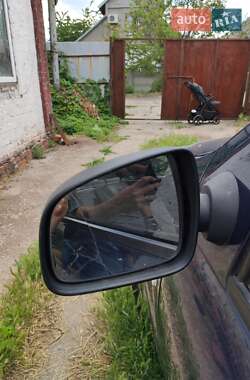Седан Renault Logan 2010 в 