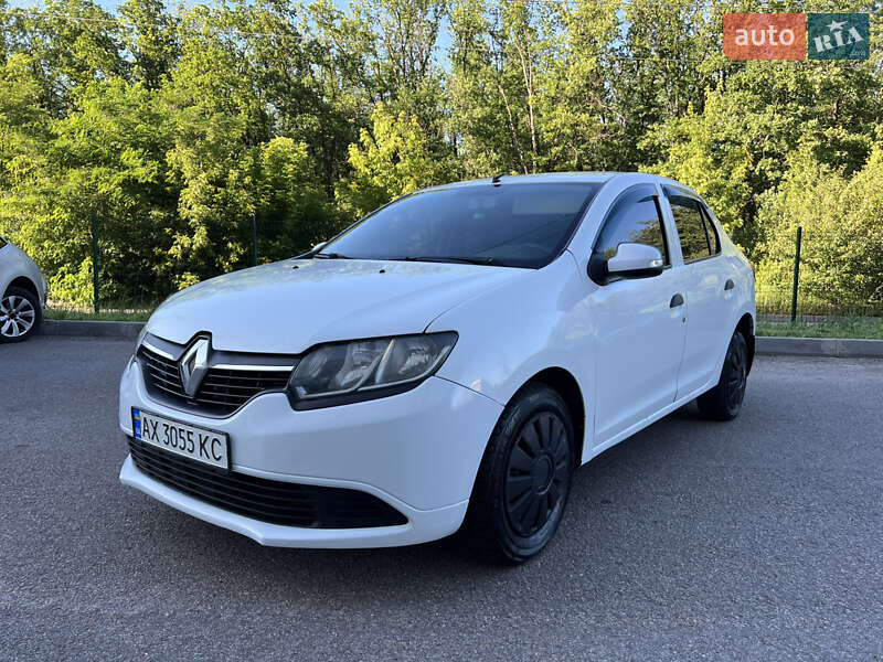 Renault Logan 2013