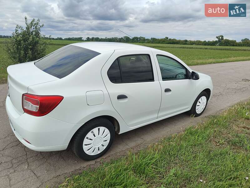 Renault Logan 2013
