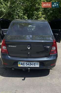 Седан Renault Logan 2010 в Днепре