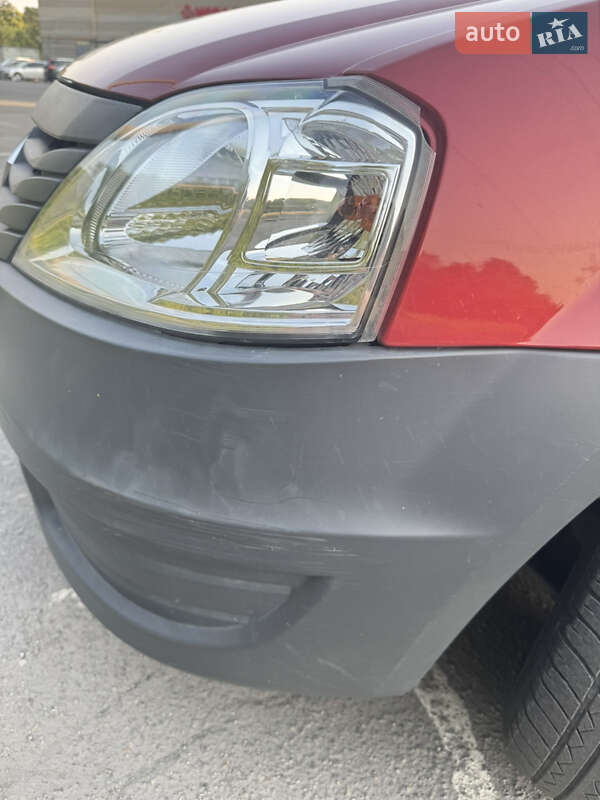 Седан Renault Logan 2009 в Днепре