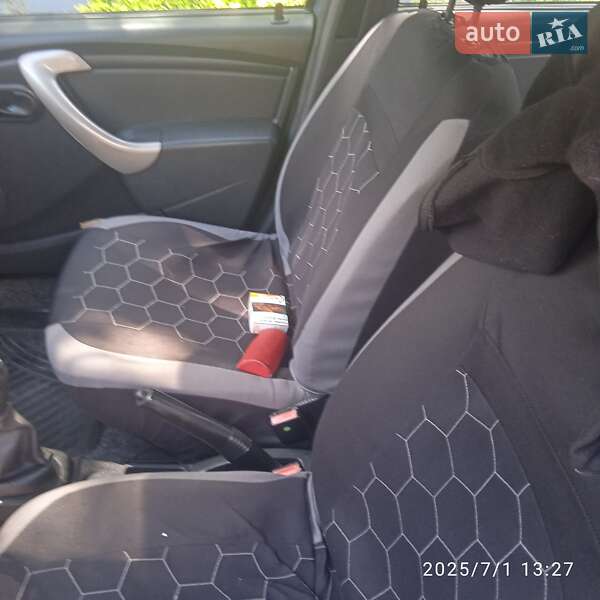 Седан Renault Logan 2010 в Виннице